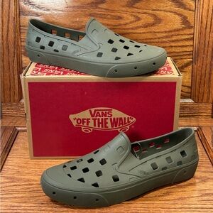 Vans Slip‎ On Trk Grape Leaf Sandals